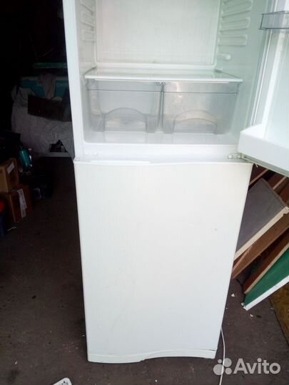 Двухкамерный холодильник