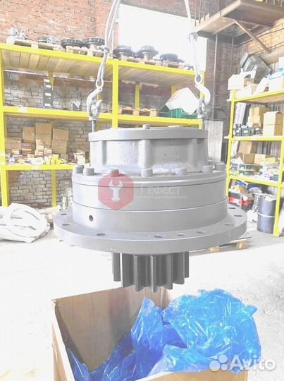 Поворотный редуктор Volvo EC135BLC 14541064