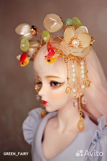 Набор вещей из филиграни для куклы