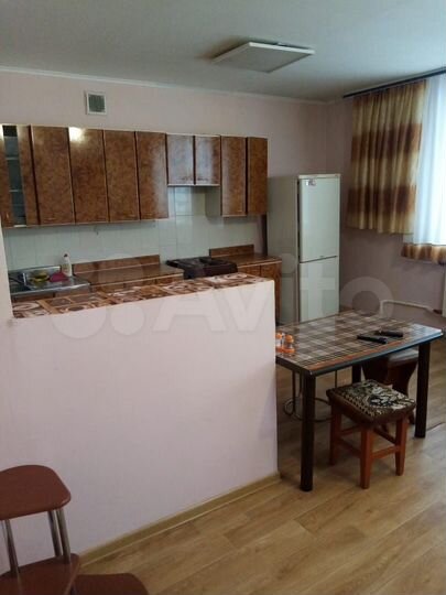 4-к. квартира, 76 м², 2/5 эт.