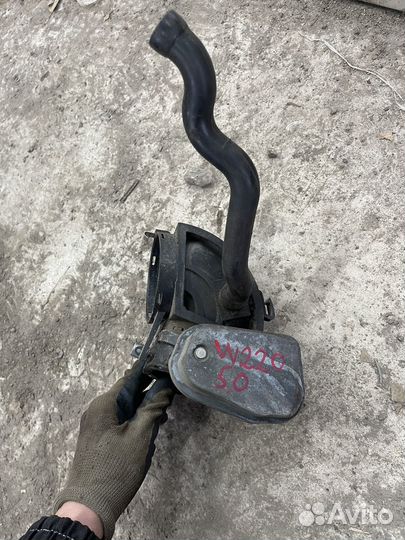 Дроссельная заслонка Mercedes w220 s500