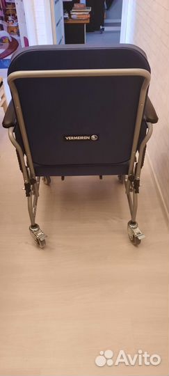 Кресло-стул на колесиках Vermeiren 9303