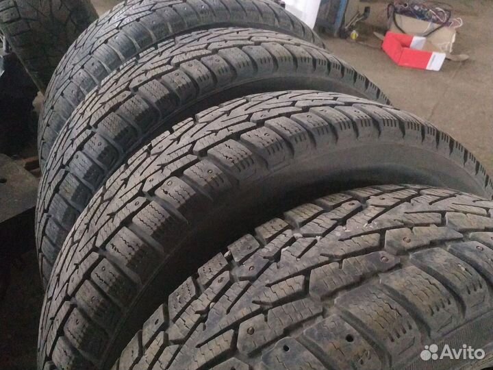 Contyre Arctic Ice 3 215/65 R16 98T