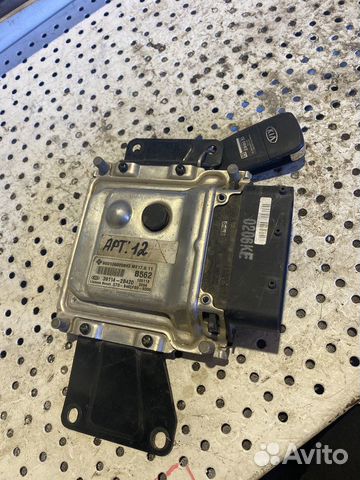 Блок управления двигателем Kia Cerato