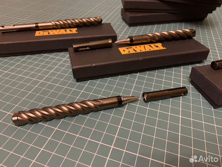 Шариковая Ручка Dewalt (в виде бура)