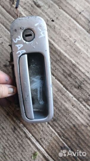 Ручка багажника гольф-4, хачбек