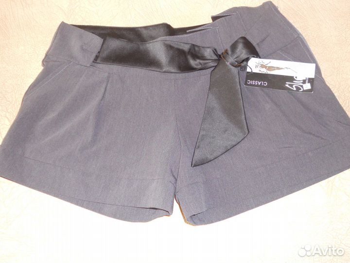 Шорты новые, размеры 44 и 48
