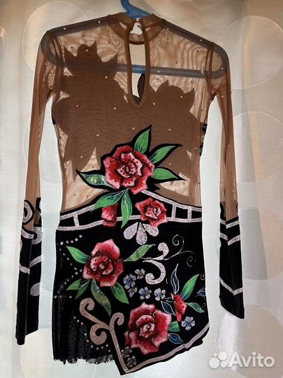 Костюм для художественной гимнастике