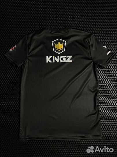 Футболка Kingz