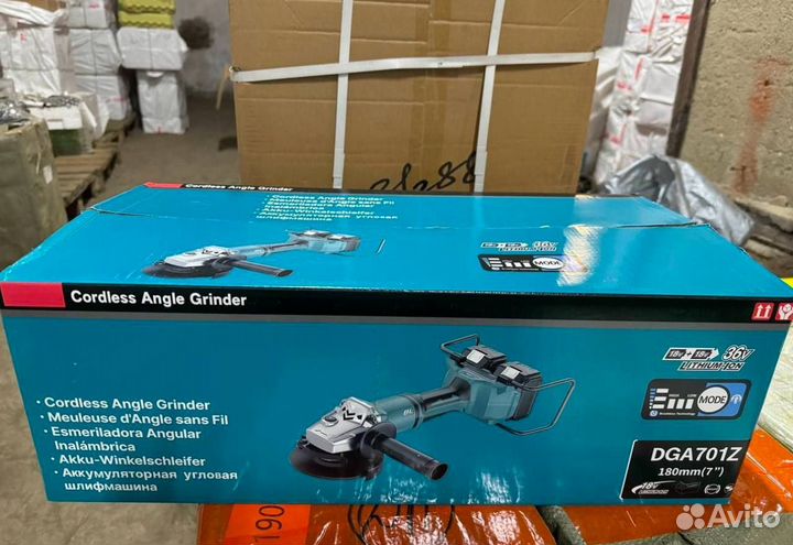 Аккумуляторная болгарка Makita 230 мм (Арт.46762)