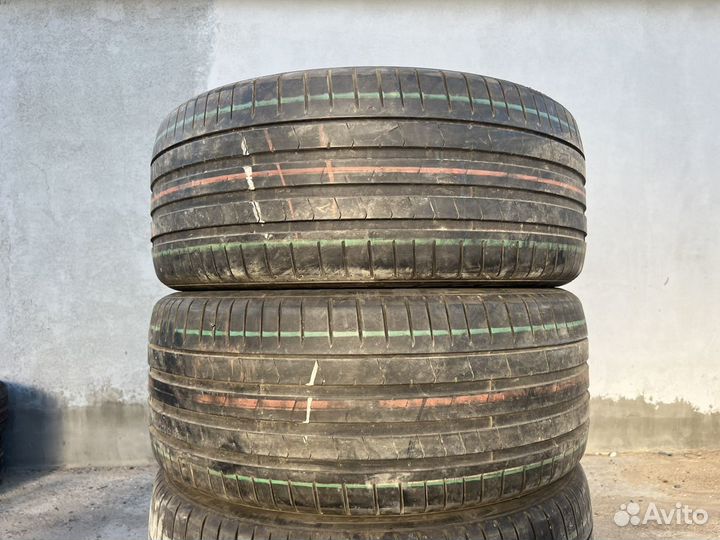 Pirelli P Zero PZ4 275/40 R21 и 315/35 R21