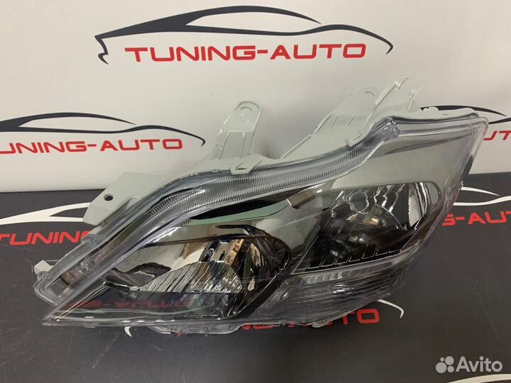 Фары RH+LH Toyota Premio (T260/265) 2007-2016 год. Комплект темные