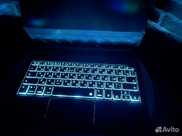 Чехол клавиатура для iPad pro 11 magic case