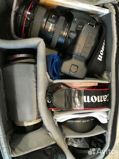 Фотокамера canon EOS 550D body,фоторюкзак,штатив