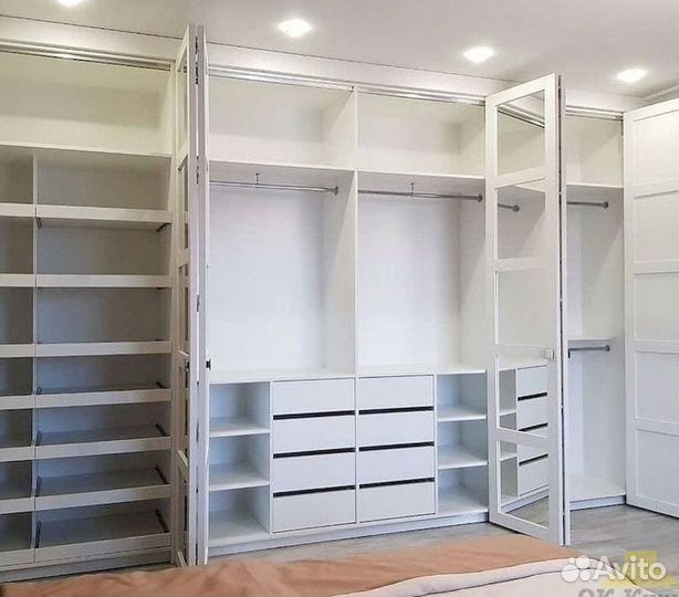 Шкаф стенка