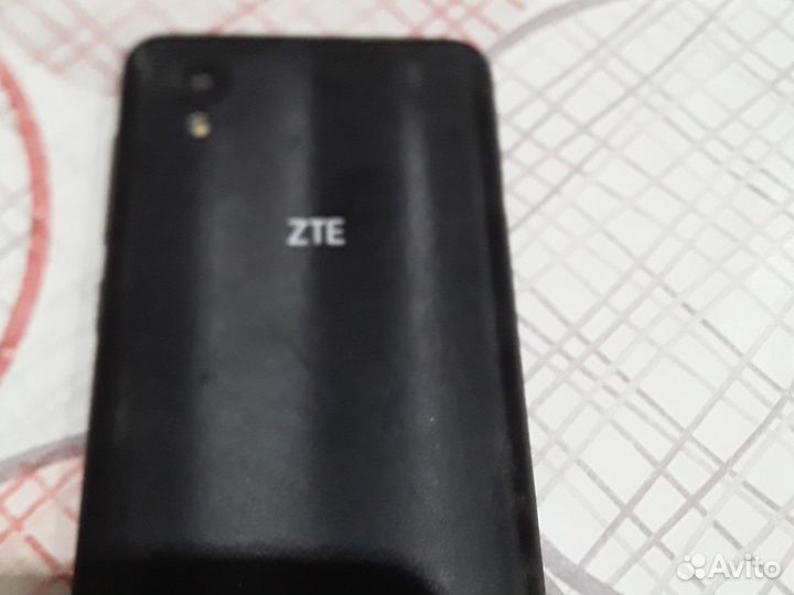 ZTE Blade L8, 16 ГБ