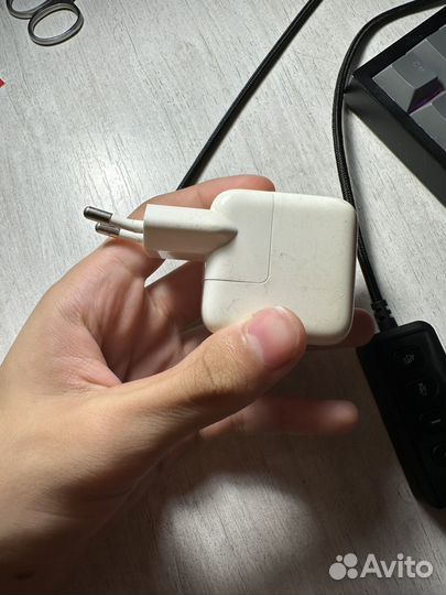 Зарядное устройство apple 12w