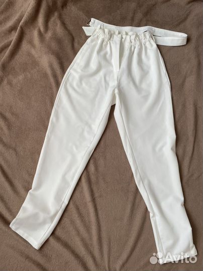 Брюки белые Glamorous xs