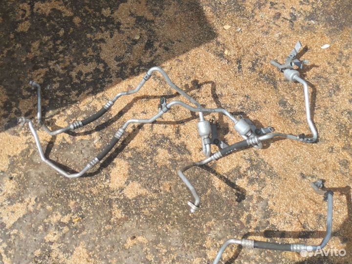 Трубка кондиционера Renault Laguna 3 оригинал