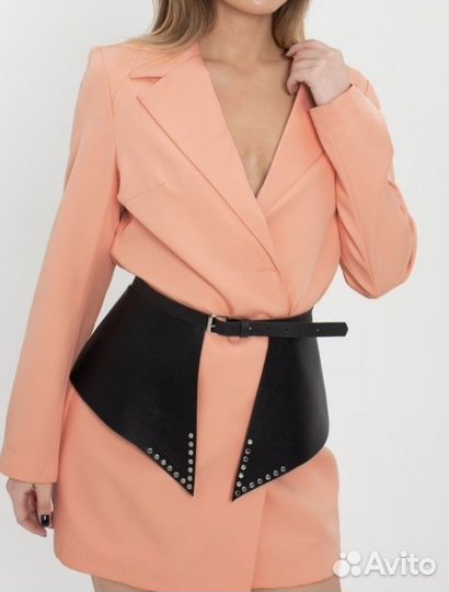 Кожанный ремень женский с баской