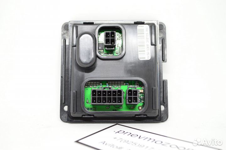Блок управления адаптивной фарой VW Touareg 7L