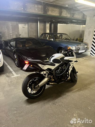 Honda cbr650f с ABS, Akropovic