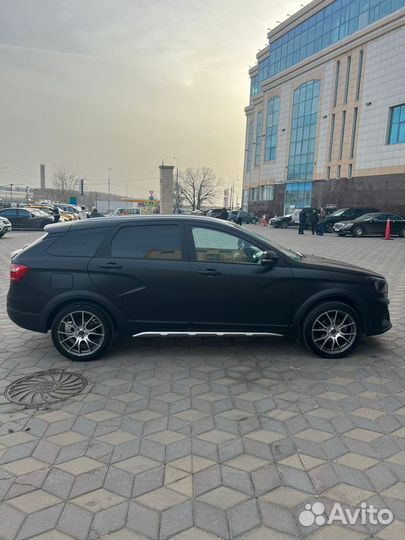 LADA Vesta Cross 1.6 CVT, 2021, 47 000 км