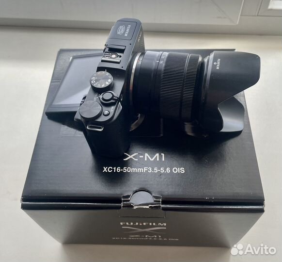 Камера Fujifilm X-M1, полный комплект