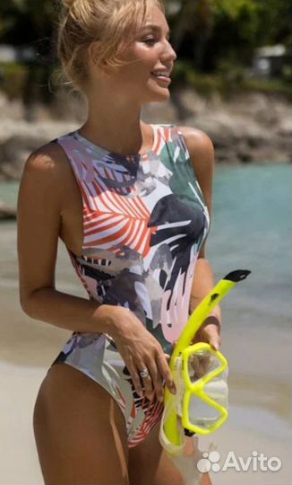 Купальник женский слитный 48-50