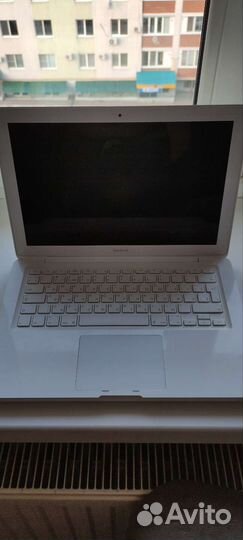 Macbook 13 mid 2010