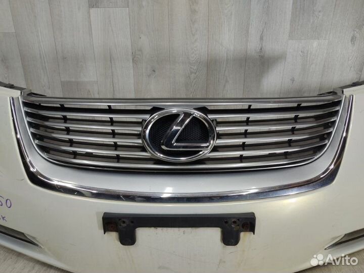 Бампер перед. lexus SC430