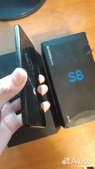 Samsung Galaxy S8, 4/64 ГБ