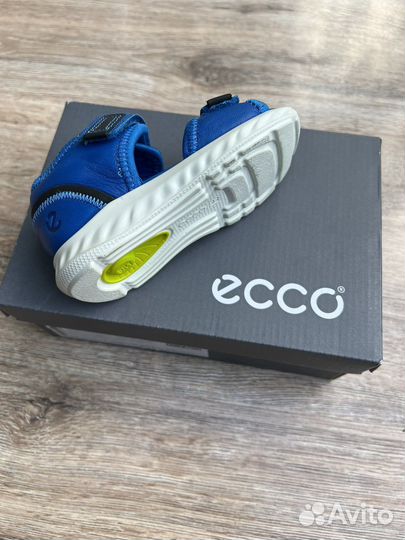 Сандалии детские ecco