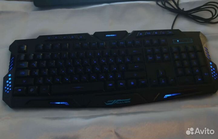 Игровая клавиатура с подсветкой, 3 цвета