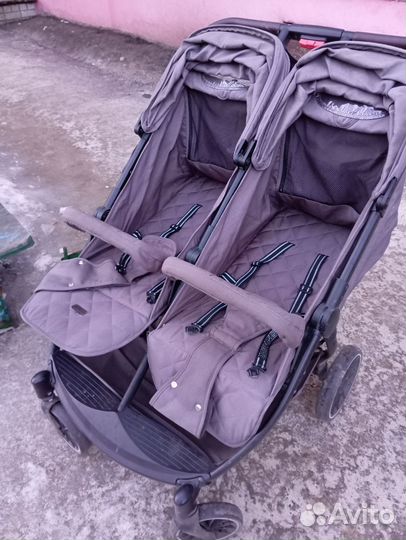 Прогулочная коляска для двойни