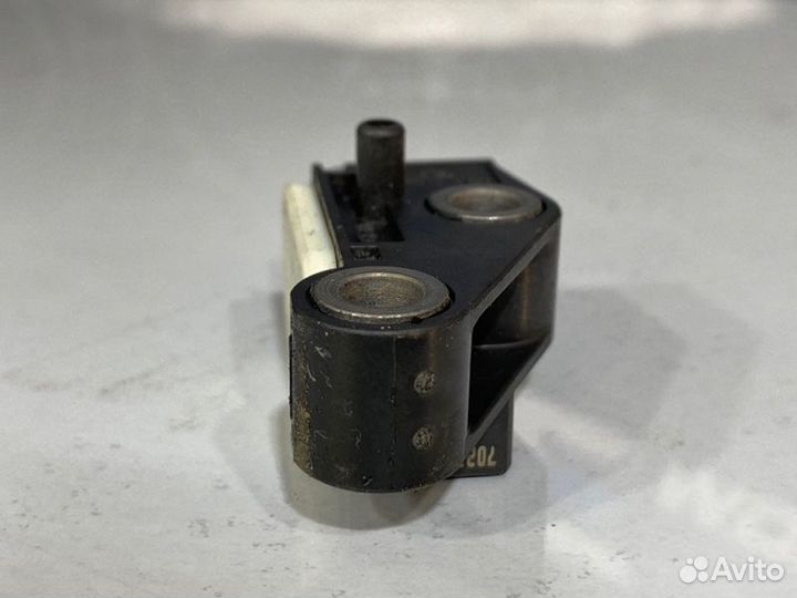 Датчик airbag передний Audi A6 C6 caja 2009