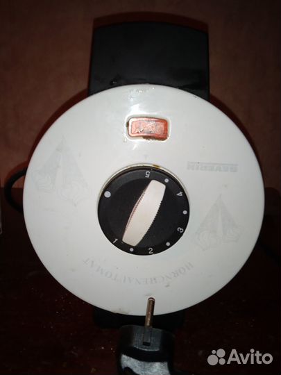 Электровафельница