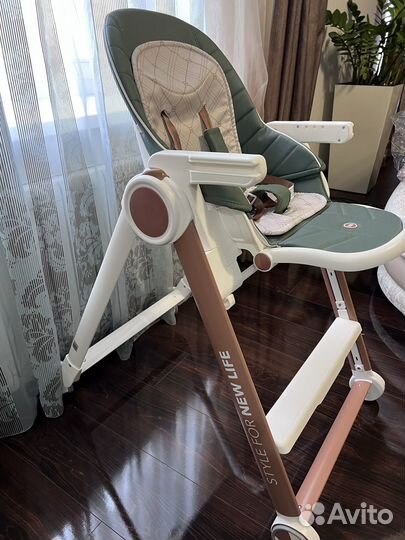 Стульчик для кормления happy baby berny v2