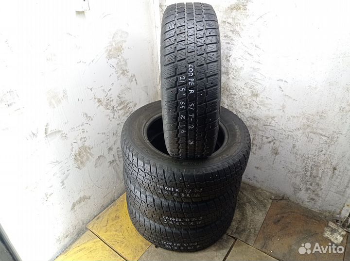 Cooper Weather-Master S/T 2 215/65 R16 98T