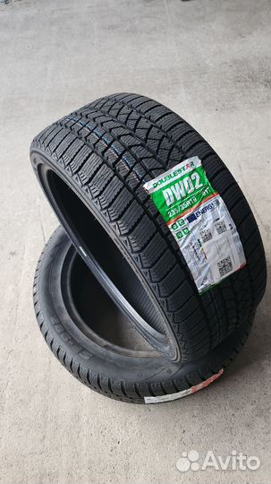 DoubleStar DW02 235/35 R19 91T
