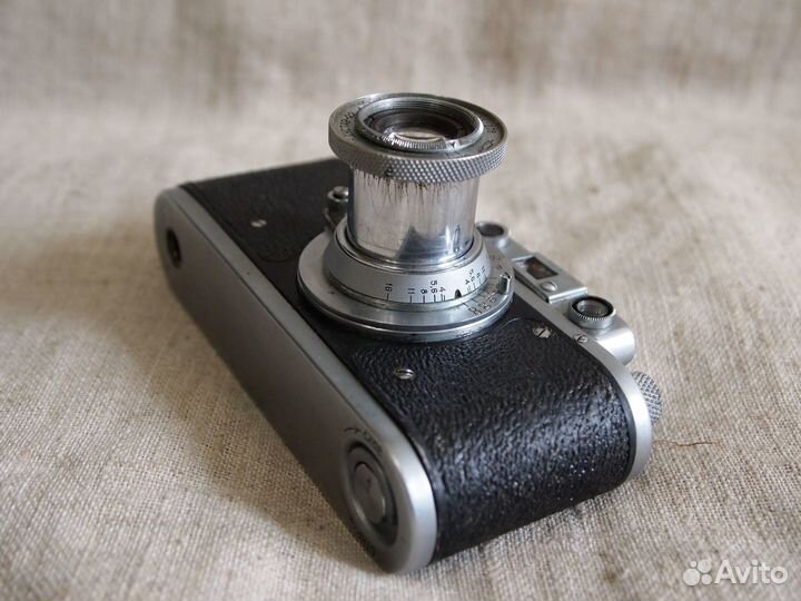 Пленочный фотоаппарат Зоркий 1