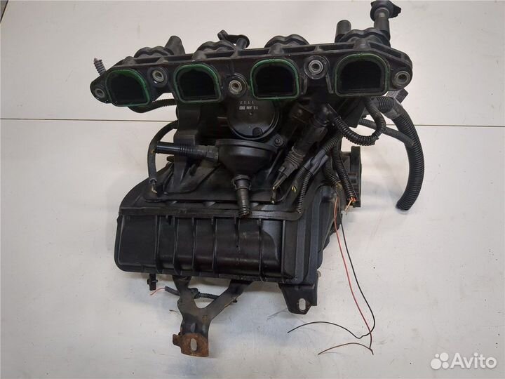 Коллектор впускной BMW 3 E46, 2003