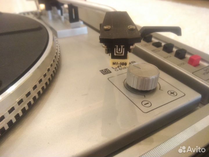 Проигрыватель винила Вега 109 стерео