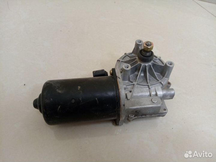 Мотор стеклоочистителя передний Bmw 523I E39 M52