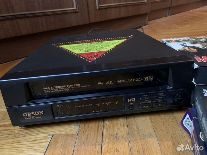 Видеомагнитофон Orson + видеокассеты