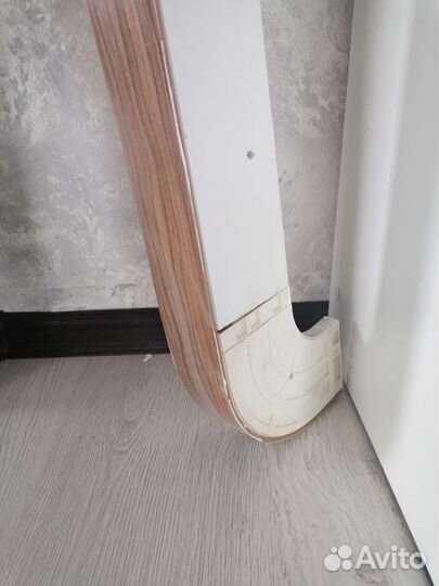 Карниз потолочный бу