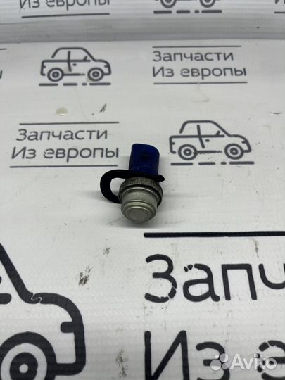 Датчик температуры охлаждающей жидкости Audi A6 C6