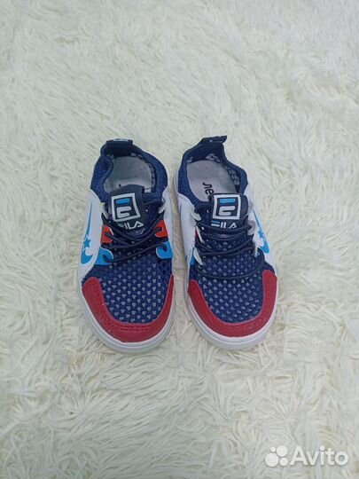 Кроссовки Кеды