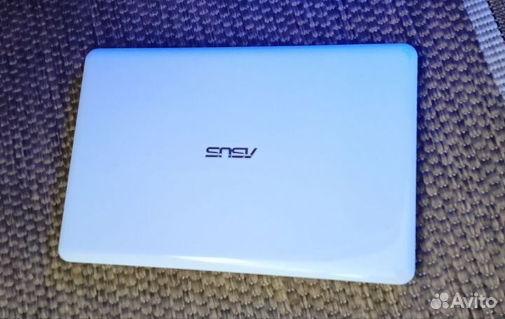 Ноутбук asus E202S