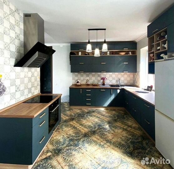 Кухонные гарнитуры новые под ключ